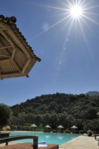 Piscine chauffée en Corse 