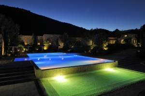 Piscine chauffée en Corse  